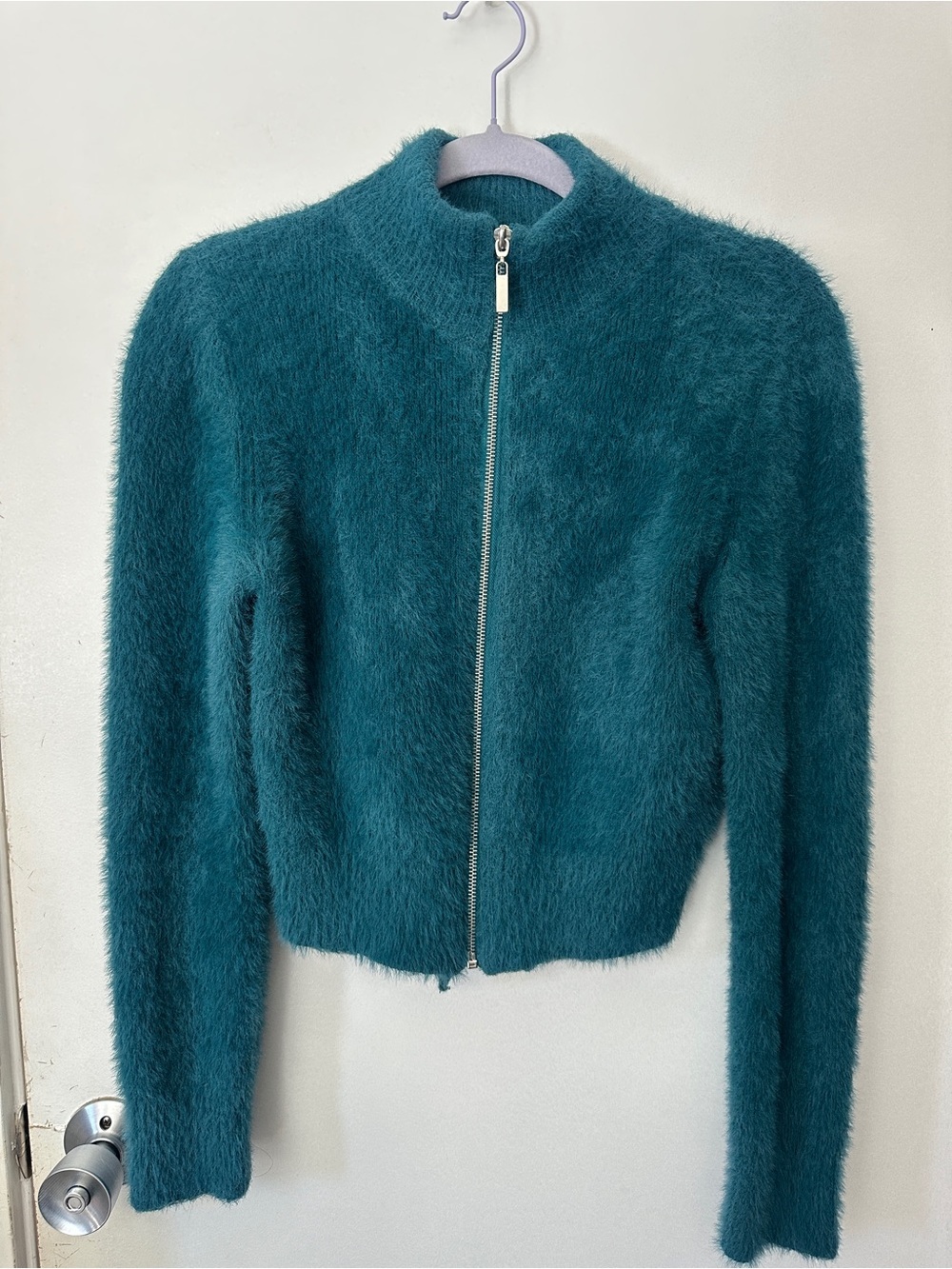 Sincerely Jules Women's Turquoise Fuzzy Cropped Zip Front Cardigan Sweater M